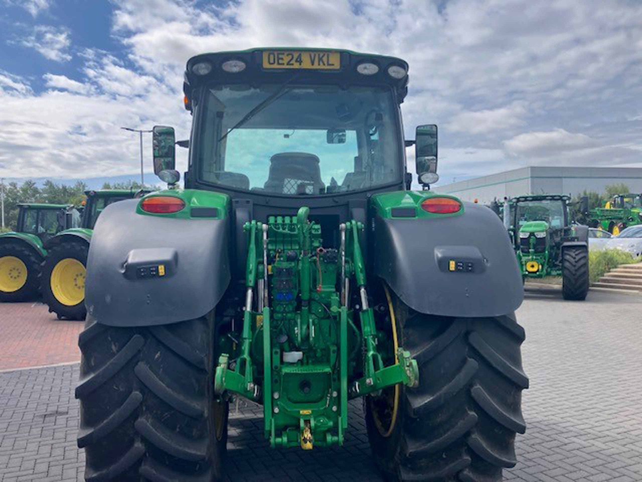 John Deere 6R 155 - Trator: foto 5 John Deere 6R 155 - Trator: foto 5