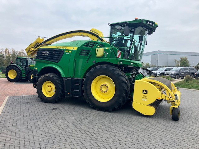 John Deere 9700i - Picadora de forragem automotriz: foto 1 John Deere 9700i - Picadora de forragem automotriz: foto 1