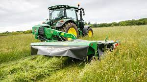 John Deere R331 - Gadanheira: foto 1 John Deere R331 - Gadanheira: foto 1