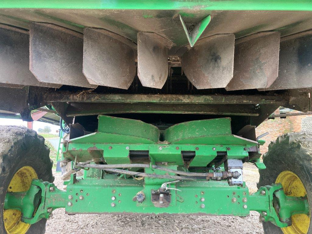 John Deere S690i HM - Ceifeira debulhadora: foto 5 John Deere S690i HM - Ceifeira debulhadora: foto 5