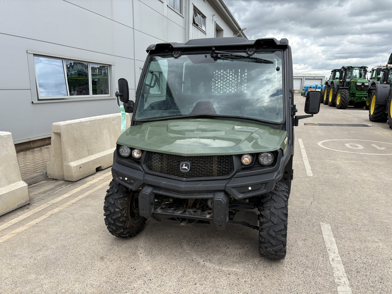 John Deere XUV865M Gator - Quadriciclo: foto 2 John Deere XUV865M Gator - Quadriciclo: foto 2