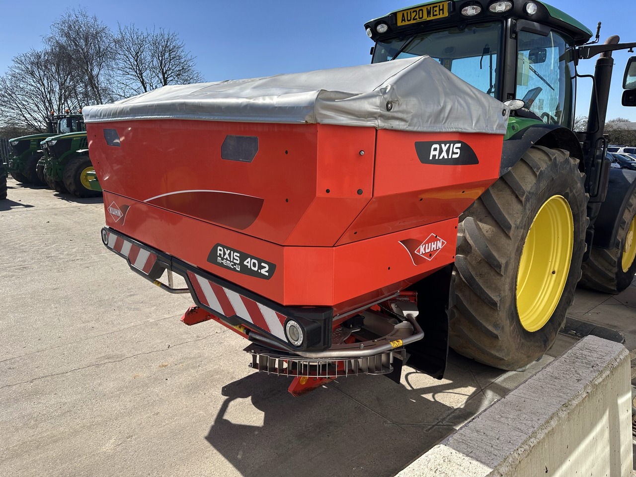 Kuhn Axis 40.2 M-EMC-W - Distribuidor de fertilizantes: foto 4 Kuhn Axis 40.2 M-EMC-W - Distribuidor de fertilizantes: foto 4