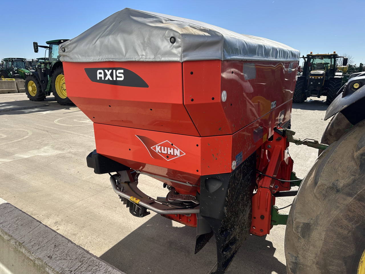 Kuhn Axis 40.2 M-EMC-W - Distribuidor de fertilizantes: foto 5 Kuhn Axis 40.2 M-EMC-W - Distribuidor de fertilizantes: foto 5