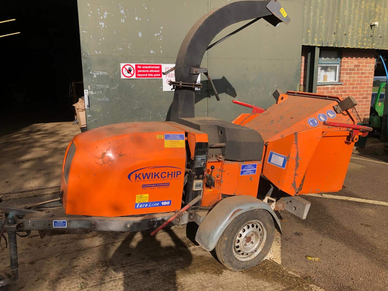 KwikChip woodchipper Euro Line 180 - Estilhaçadora de madeira: foto 1 KwikChip woodchipper Euro Line 180 - Estilhaçadora de madeira: foto 1