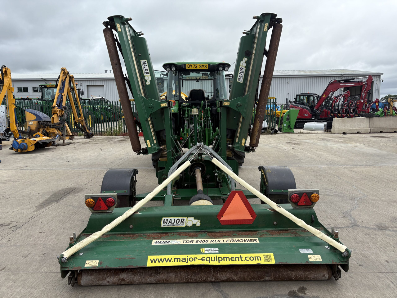 Major TDR20000 6.1m Winged Roller Mower - Cortador de grama: foto 1 Major TDR20000 6.1m Winged Roller Mower - Cortador de grama: foto 1