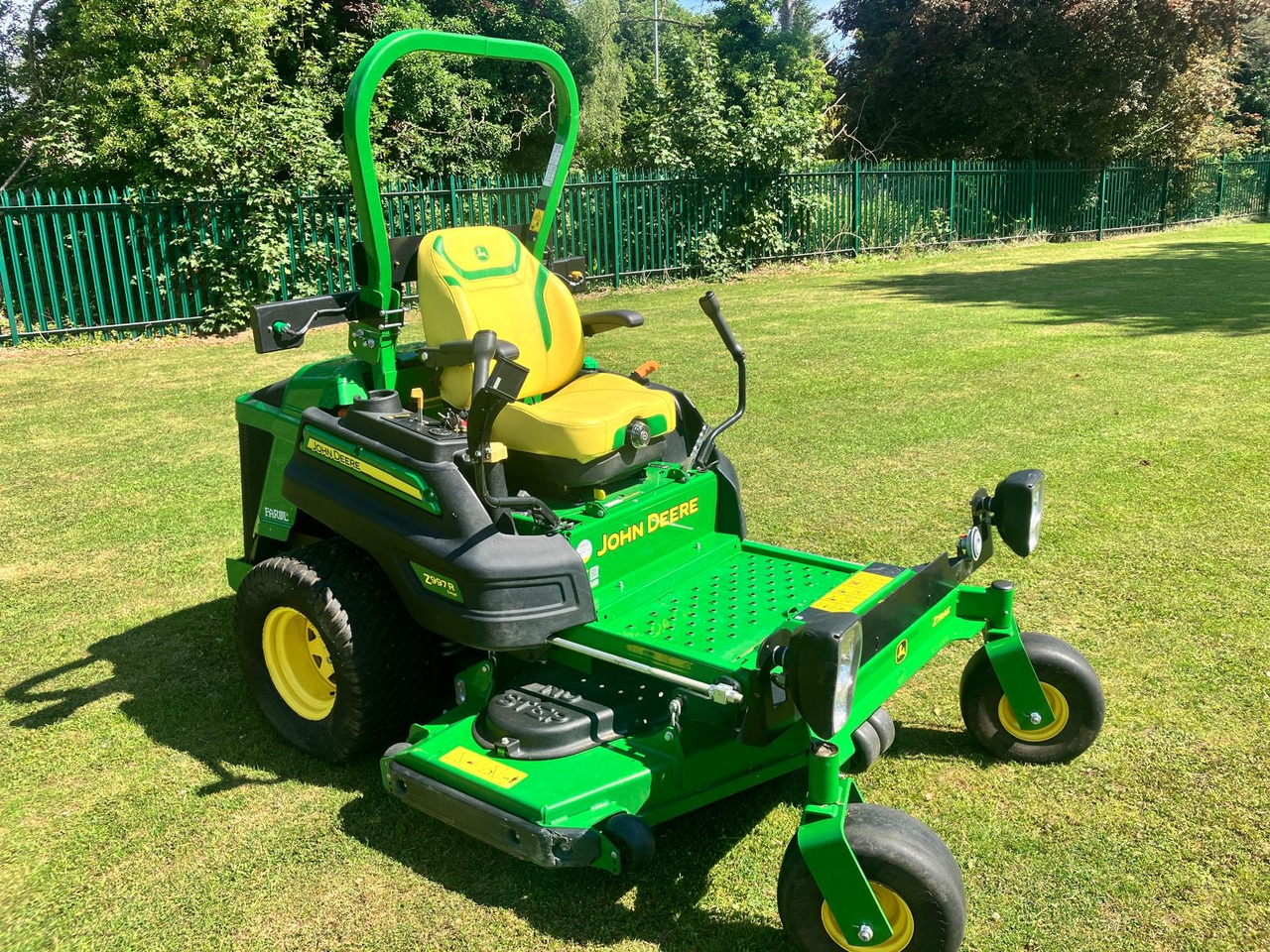 John Deere Z997R Z-Turn Mower - Máquina de outro: foto 4 John Deere Z997R Z-Turn Mower - Máquina de outro: foto 4
