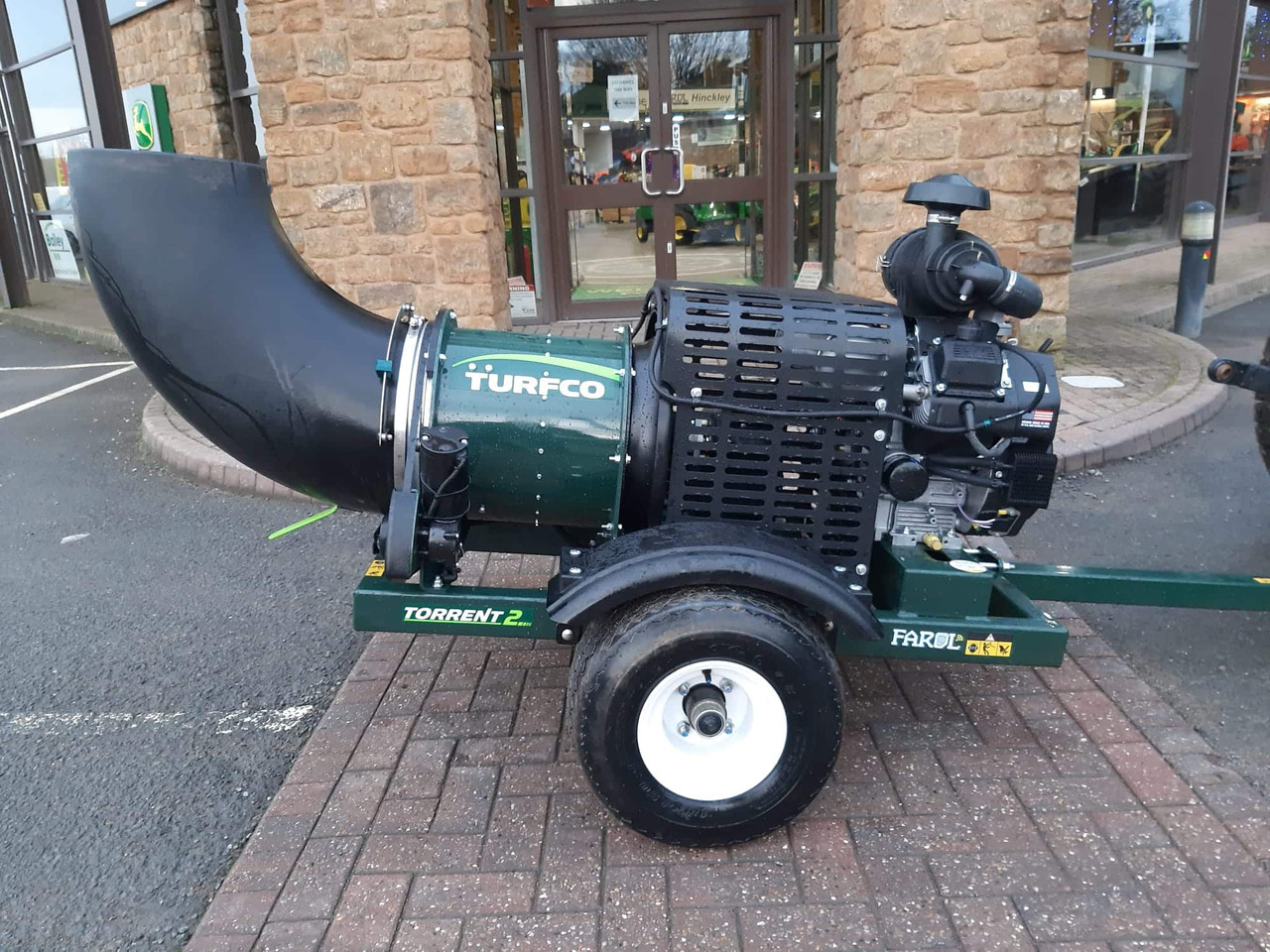 Turfco Torrent 2 Debris Blower - Equipamentos para jardinagem: foto 2 Turfco Torrent 2 Debris Blower - Equipamentos para jardinagem: foto 2
