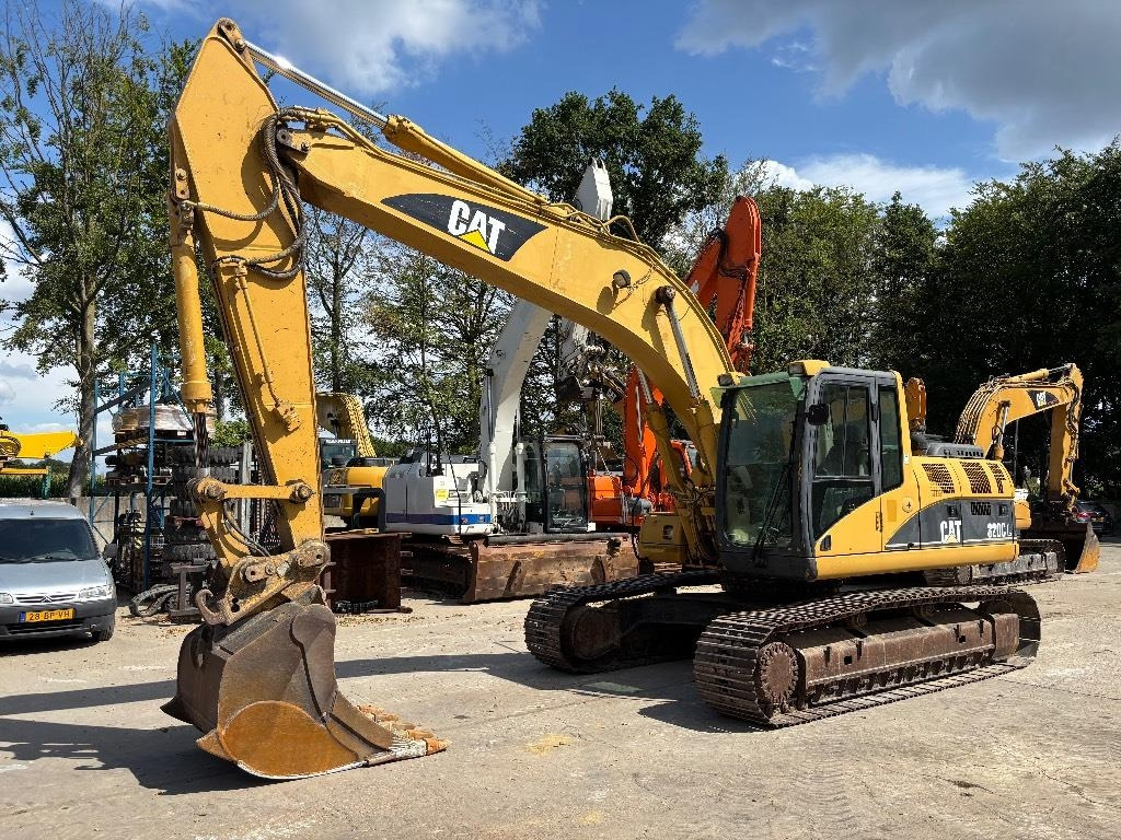 CAT 320 C L  - Escavadora de rastos: foto 2 CAT 320 C L  - Escavadora de rastos: foto 2