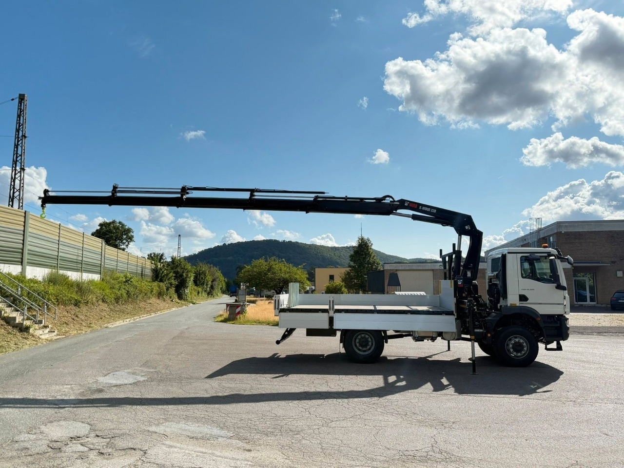 Caminhão grua MAN TGM 18.320 4x4 Hiab 228-4 Kran: foto 13