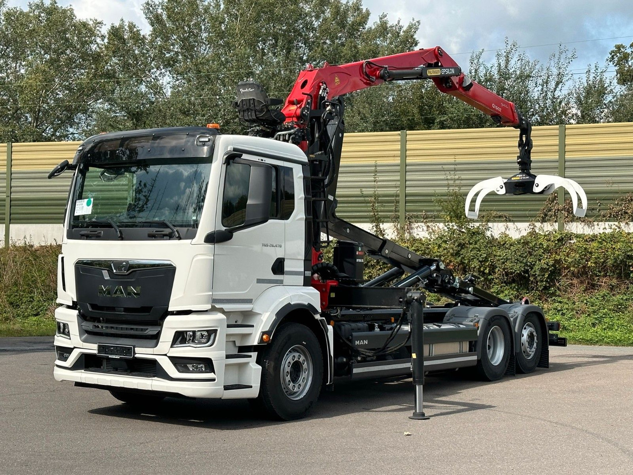 MAN TGS 26.470 6x2 Abrollkipper + Kran EPSILON - Caminhão polibenne, Caminhão grua: foto 1 MAN TGS 26.470 6x2 Abrollkipper + Kran EPSILON - Caminhão polibenne, Caminhão grua: foto 1