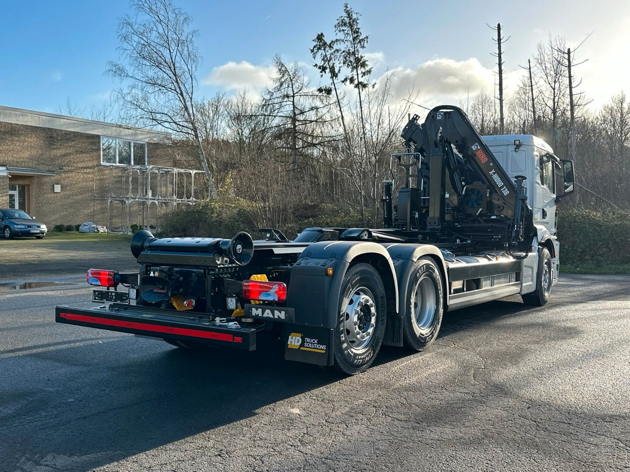 Caminhão polibenne, Caminhão grua MAN TGS 26.470 6x2 Abrollkipper + Kran Hiab 138-3: foto 5
