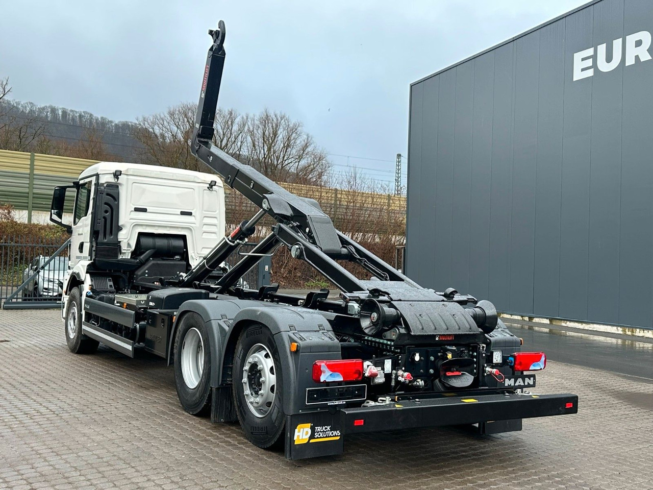 MAN TGS 26.470 6x2 Retarder MulitLift 21S59 - Caminhão polibenne, Caminhão grua: foto 4 MAN TGS 26.470 6x2 Retarder MulitLift 21S59 - Caminhão polibenne, Caminhão grua: foto 4