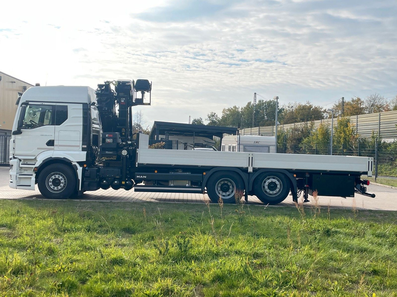 MAN TGS 26.480 /6X Hiab X-HIRRO 302 E-6 JIB 70x4 - Caminhão grua: foto 3 MAN TGS 26.480 /6X Hiab X-HIRRO 302 E-6 JIB 70x4 - Caminhão grua: foto 3