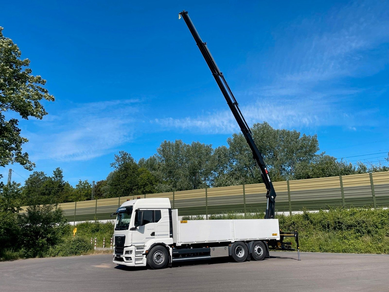 MAN TGS 26.480 6X2 Euro6 Retarder HIAB 228 - 4 - Caminhão grua: foto 2 MAN TGS 26.480 6X2 Euro6 Retarder HIAB 228 - 4 - Caminhão grua: foto 2