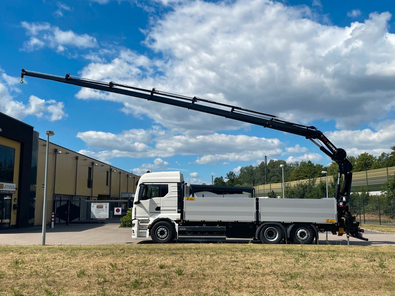 MAN TGS 26.480 /6X2 Euro6 Retarder HIAB 228 - 6 - Caminhão grua: foto 2 MAN TGS 26.480 /6X2 Euro6 Retarder HIAB 228 - 6 - Caminhão grua: foto 2