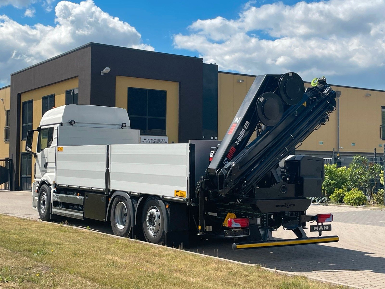 MAN TGS 26.480 /6X2 Euro6 Retarder HIAB 228 - 6 - Camião de caixa aberta/ Plataforma, Caminhão grua: foto 5 MAN TGS 26.480 /6X2 Euro6 Retarder HIAB 228 - 6 - Camião de caixa aberta/ Plataforma, Caminhão grua: foto 5