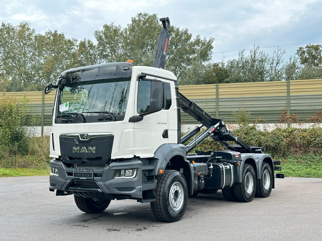 MAN TGS 33.440 6x4 Euro6e MultiLift 21S59 - Caminhão polibenne, Caminhão grua: foto 2 MAN TGS 33.440 6x4 Euro6e MultiLift 21S59 - Caminhão polibenne, Caminhão grua: foto 2