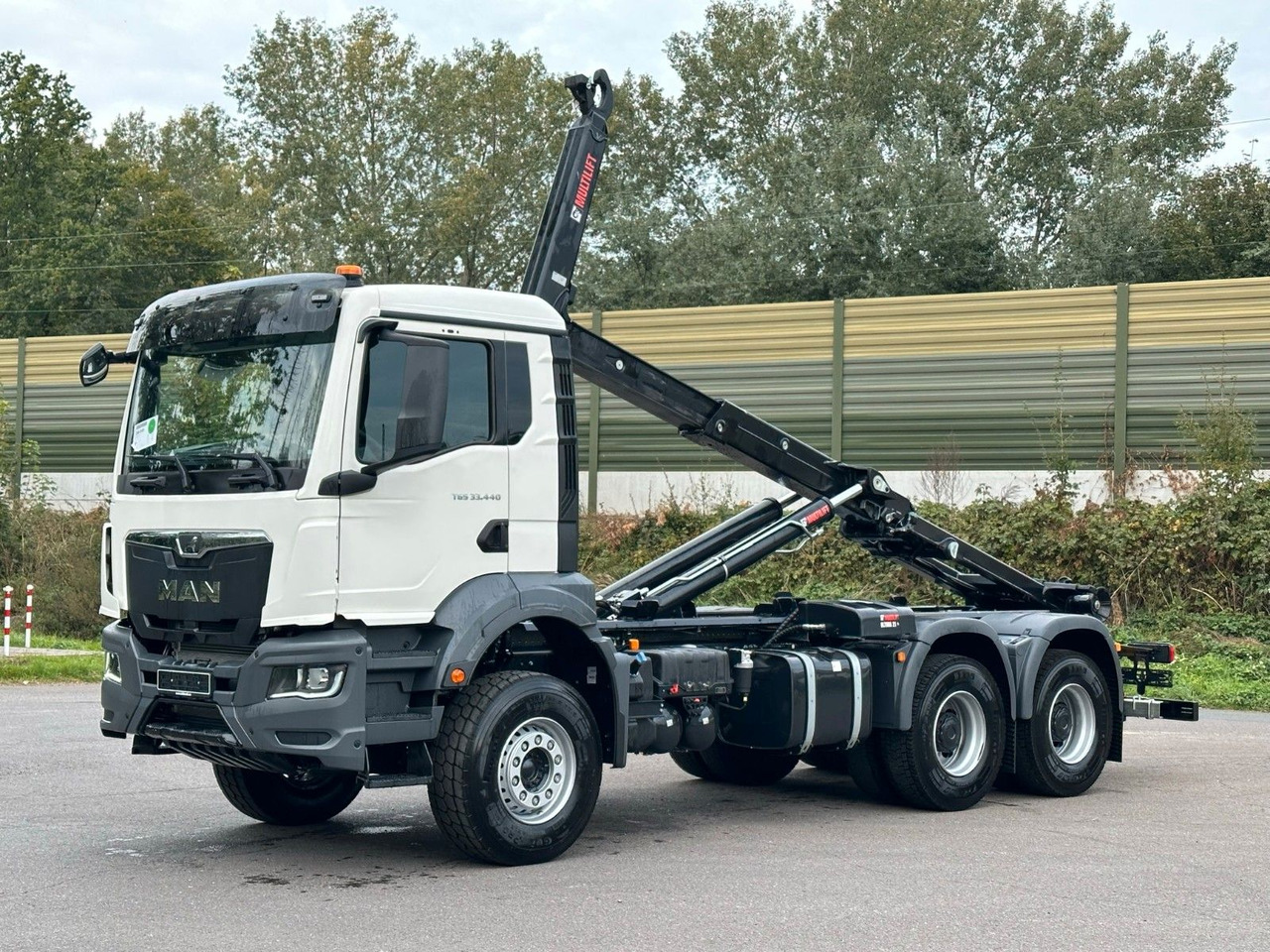 MAN TGS 33.440 6x4 Euro6e MultiLift 21S59 - Caminhão polibenne, Caminhão grua: foto 1 MAN TGS 33.440 6x4 Euro6e MultiLift 21S59 - Caminhão polibenne, Caminhão grua: foto 1
