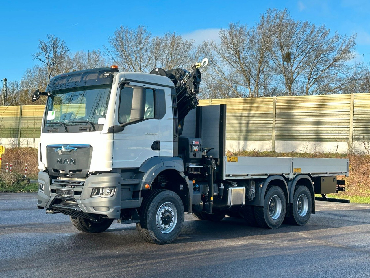 MAN TGS 33.440 6x6 Kran HIAB 228-6 - Camião de caixa aberta/ Plataforma, Caminhão grua: foto 3 MAN TGS 33.440 6x6 Kran HIAB 228-6 - Camião de caixa aberta/ Plataforma, Caminhão grua: foto 3