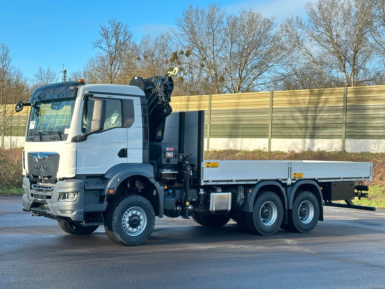 MAN TGS 33.440 6x6 Kran HIAB 228-6 - Caminhão grua: foto 3 MAN TGS 33.440 6x6 Kran HIAB 228-6 - Caminhão grua: foto 3