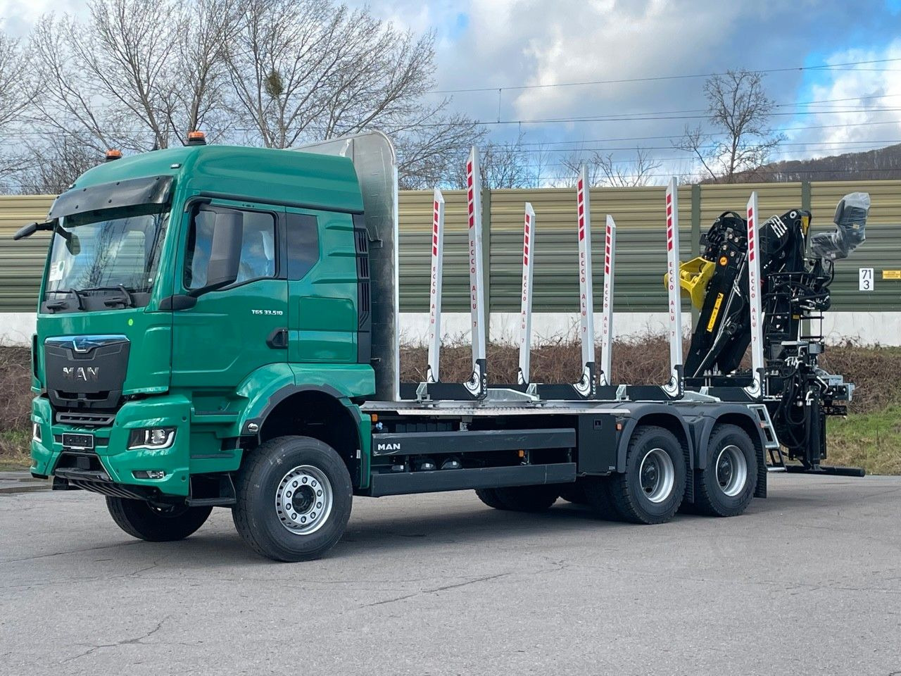 MAN TGS 33.510 6X4 BL Euro6e LogLift 165Z - Caminhão florestal, Caminhão grua: foto 3 MAN TGS 33.510 6X4 BL Euro6e LogLift 165Z - Caminhão florestal, Caminhão grua: foto 3