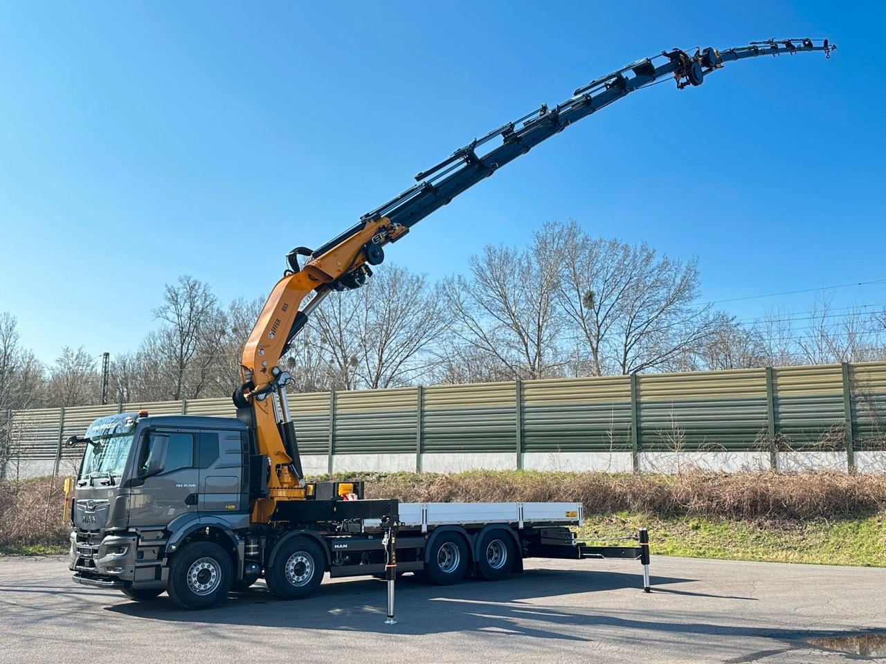 MAN TGS 35.520 8X4 TG 3 EFFER 955-8s +Jib 6sAUTOKRAN - Caminhão grua: foto 4 MAN TGS 35.520 8X4 TG 3 EFFER 955-8s +Jib 6sAUTOKRAN - Caminhão grua: foto 4