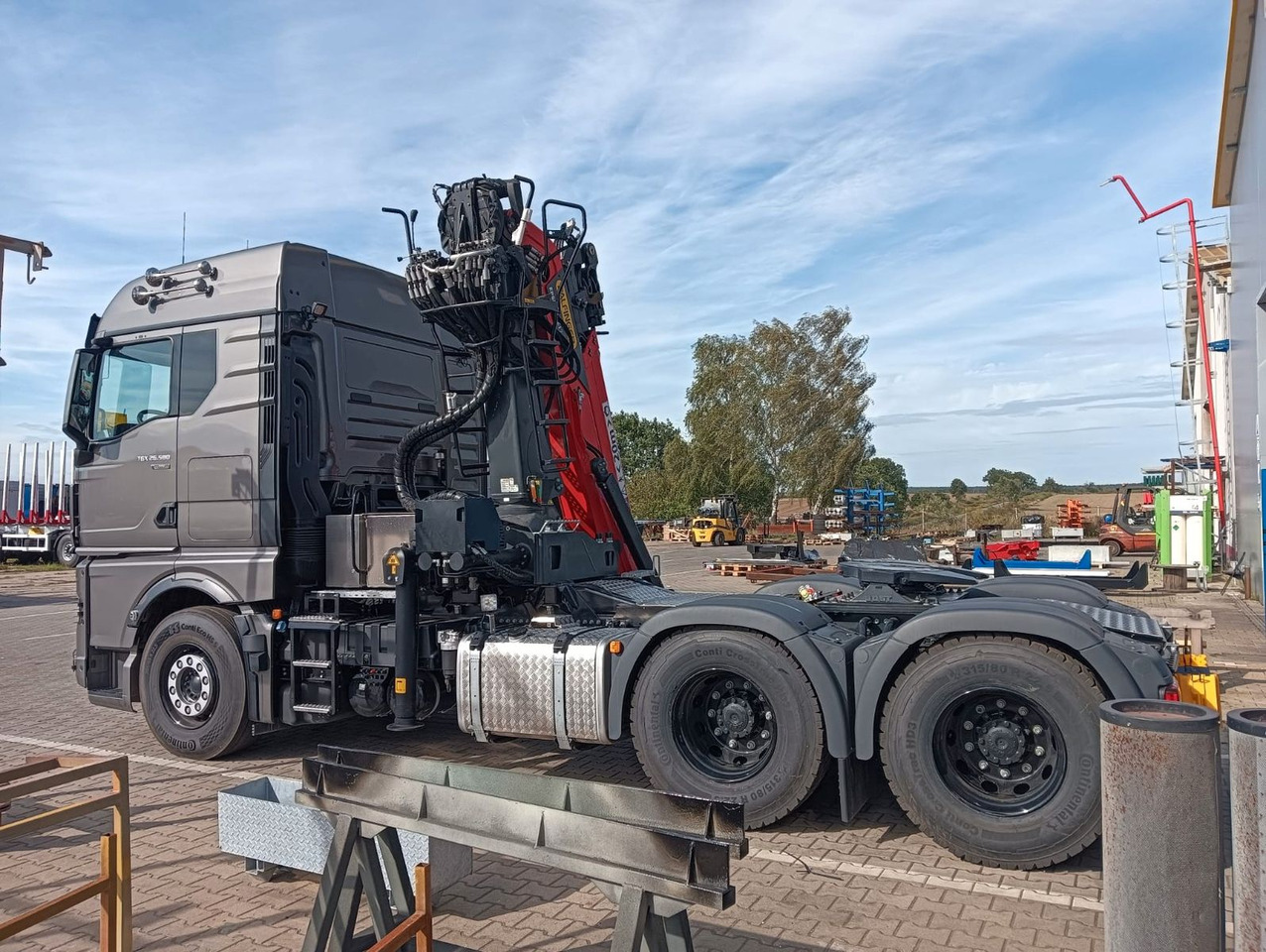 MAN TGX 26.580 6x4 LANGHOLZ EPSILON TZ 17 - Caminhão florestal, Caminhão grua: foto 3 MAN TGX 26.580 6x4 LANGHOLZ EPSILON TZ 17 - Caminhão florestal, Caminhão grua: foto 3