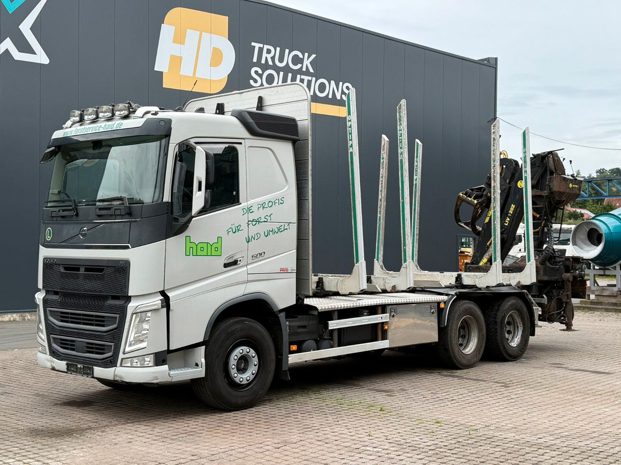 Volvo FH500 6X4 LIV 120 Z Kurzholz - Caminhão florestal: foto 2 Volvo FH500 6X4 LIV 120 Z Kurzholz - Caminhão florestal: foto 2