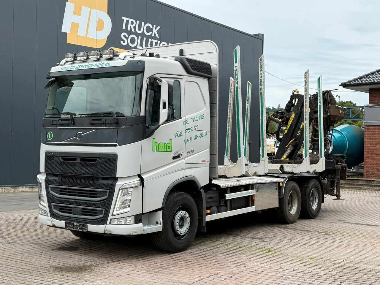 Volvo FH500 6X4 LIV 120 Z Kurzholz - Caminhão florestal: foto 1 Volvo FH500 6X4 LIV 120 Z Kurzholz - Caminhão florestal: foto 1