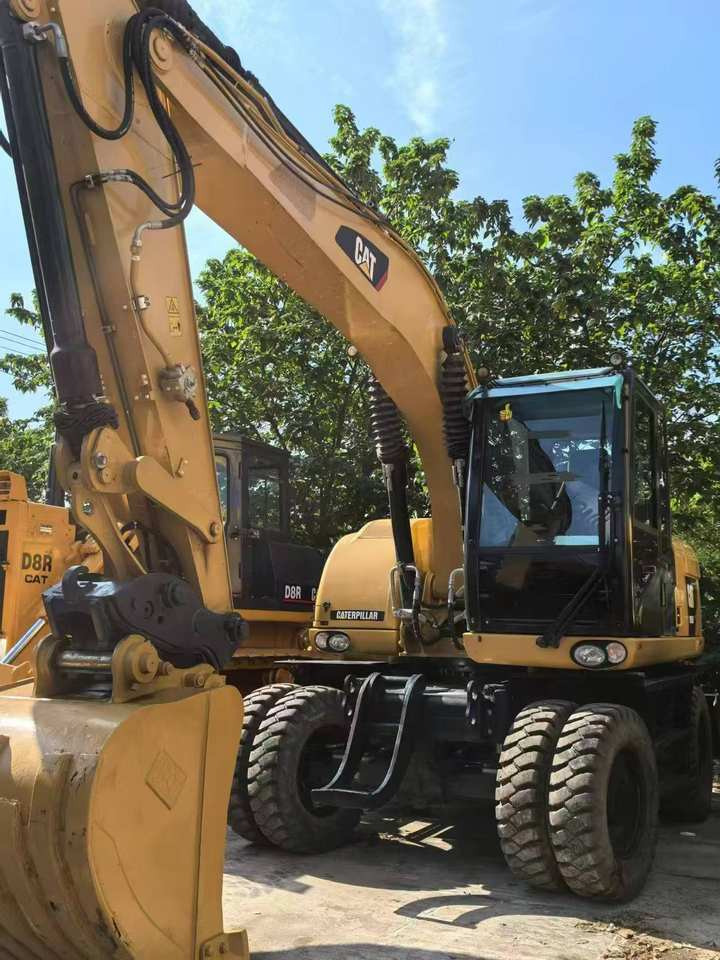 Beautiful High Quality Second-Hand CAT M315D2 Wheel Excavator Used Digger Machinery Engine After-sales Warranty Service - Escavadeira de rodas: foto 2 Beautiful High Quality Second-Hand CAT M315D2 Wheel Excavator Used Digger Machinery Engine After-sales Warranty Service - Escavadeira de rodas: foto 2