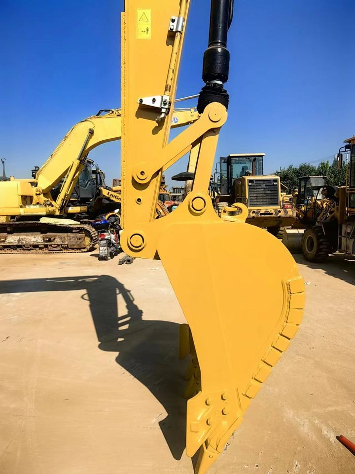 Caterpillar Used 20 Ton Tier 4 Excavator 312GC 312D2GC 313D 320D with Low Price Core Components Engine and Bearing - Escavadora de rastos: foto 3 Caterpillar Used 20 Ton Tier 4 Excavator 312GC 312D2GC 313D 320D with Low Price Core Components Engine and Bearing - Escavadora de rastos: foto 3