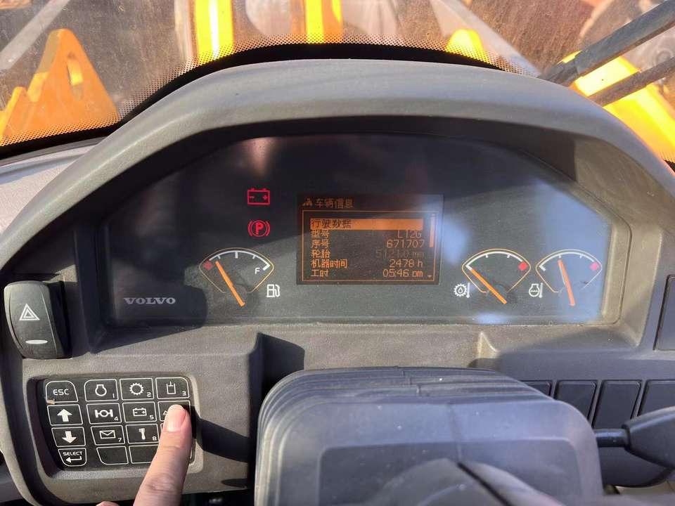 Good Condition Used L120Gz Wheel Loader VOLVO Used VOLVO L120G Loader Used Wheel Loader for Sale - Carregadeira de rodas: foto 4 Good Condition Used L120Gz Wheel Loader VOLVO Used VOLVO L120G Loader Used Wheel Loader for Sale - Carregadeira de rodas: foto 4