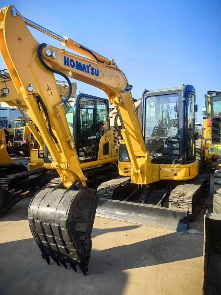 High Quality Mini Komatsu PC 55MR 5.5 Ton Earth-Moving Machine with Motor Engine Gearbox Gear in Stock - Mini escavadeira: foto 4 High Quality Mini Komatsu PC 55MR 5.5 Ton Earth-Moving Machine with Motor Engine Gearbox Gear in Stock - Mini escavadeira: foto 4