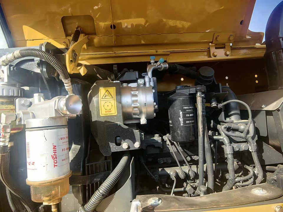 KOMATSU PC 70-8 - Escavadora de rastos: foto 5 KOMATSU PC 70-8 - Escavadora de rastos: foto 5