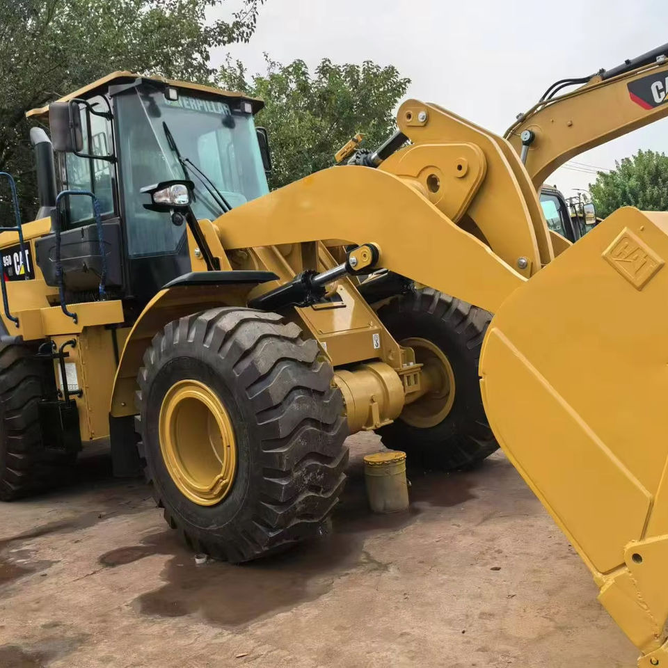 Original Cat Used Cat 950gc Wheel Loader Caterpillar 950gc Cat Loader Low Service Time - Carregadeira de rodas: foto 1 Original Cat Used Cat 950gc Wheel Loader Caterpillar 950gc Cat Loader Low Service Time - Carregadeira de rodas: foto 1