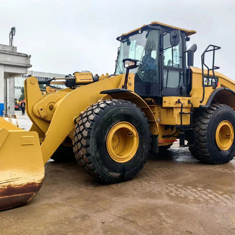 Second Hand Caterpillar CAT 950GC 5 Ton Wheel Loader USED CAT 950 Wheel Loaders in Low Price for Hot Sale - Carregadeira de rodas: foto 1 Second Hand Caterpillar CAT 950GC 5 Ton Wheel Loader USED CAT 950 Wheel Loaders in Low Price for Hot Sale - Carregadeira de rodas: foto 1