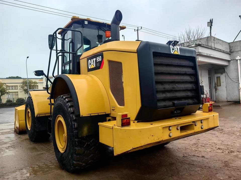 Second Hand Caterpillar CAT 950GC Wheel Loader Used CAT 950GC Wheel Loaders 950GC in Low Price for Hot Sale - Carregadeira de rodas: foto 2 Second Hand Caterpillar CAT 950GC Wheel Loader Used CAT 950GC Wheel Loaders 950GC in Low Price for Hot Sale - Carregadeira de rodas: foto 2