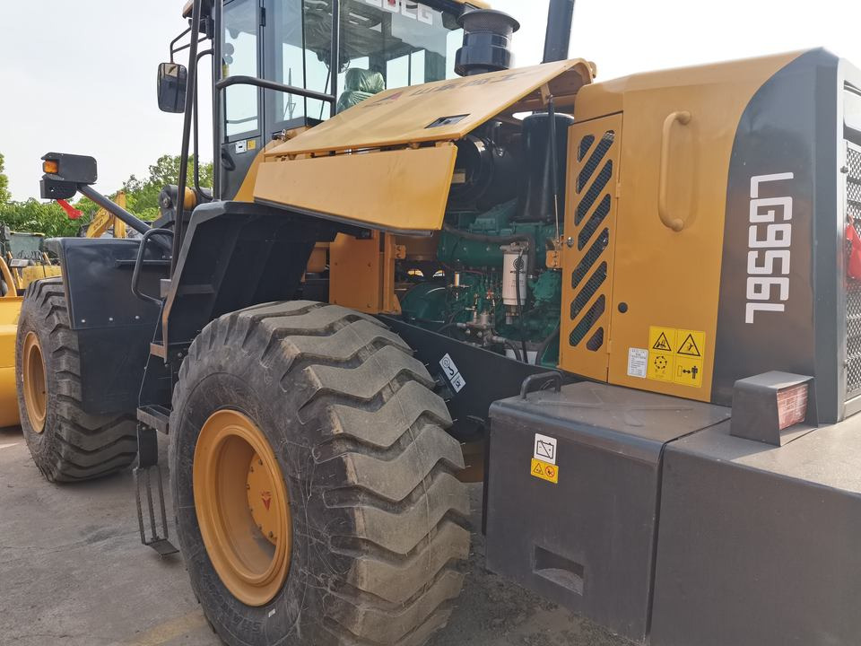 Second Hand SDLG LG956L Front End Loader Diesel 4WD 3.0m3 Bucket 16500kg SDLG LG956L Wheel Loader - Carregadeira de rodas: foto 3 Second Hand SDLG LG956L Front End Loader Diesel 4WD 3.0m3 Bucket 16500kg SDLG LG956L Wheel Loader - Carregadeira de rodas: foto 3