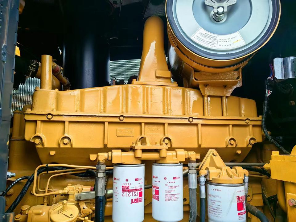 Shantui Second Hand Bulldozer SD32 Original Used Ripper Crawler Bulldozer Core Bearing Including Models SD13 SD16 SD22 SD32 SD42 - Buldôzer: foto 5 Shantui Second Hand Bulldozer SD32 Original Used Ripper Crawler Bulldozer Core Bearing Including Models SD13 SD16 SD22 SD32 SD42 - Buldôzer: foto 5