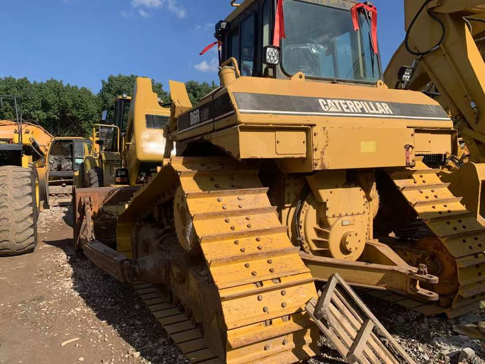 Used Caterpillar Bulldozer D6R, Caterpillar Bulldozer, Caterpillar D6R Bulldozer - Buldôzer: foto 3 Used Caterpillar Bulldozer D6R, Caterpillar Bulldozer, Caterpillar D6R Bulldozer - Buldôzer: foto 3