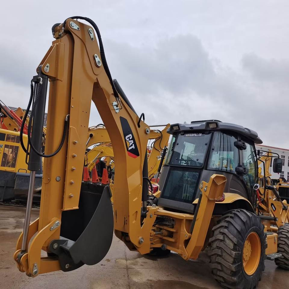 Used Caterpillar CAT 420F 420F2 Backhoe Loader Retro Excavator CAT420F CAT420F2 Cheap Price for Sale - Retroescavadeira: foto 2 Used Caterpillar CAT 420F 420F2 Backhoe Loader Retro Excavator CAT420F CAT420F2 Cheap Price for Sale - Retroescavadeira: foto 2