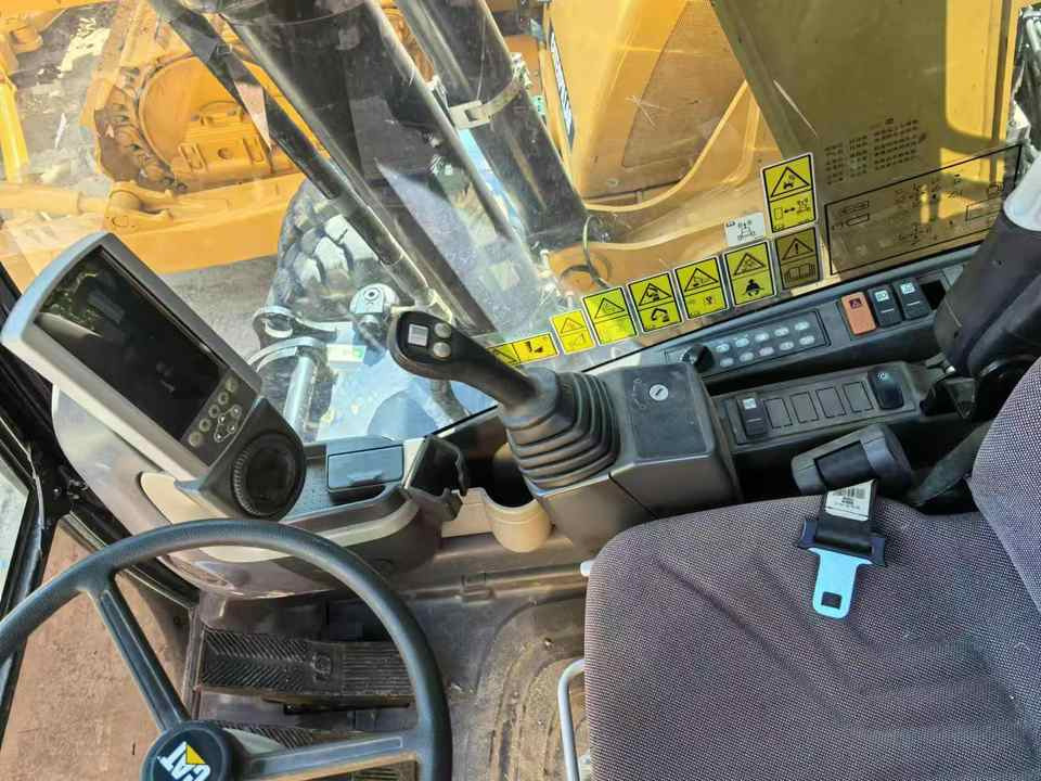 Used Caterpillar M315D2 Mini Wheel Excavator With Core Components for Diggers and Excavators - Escavadeira de rodas: foto 4 Used Caterpillar M315D2 Mini Wheel Excavator With Core Components for Diggers and Excavators - Escavadeira de rodas: foto 4