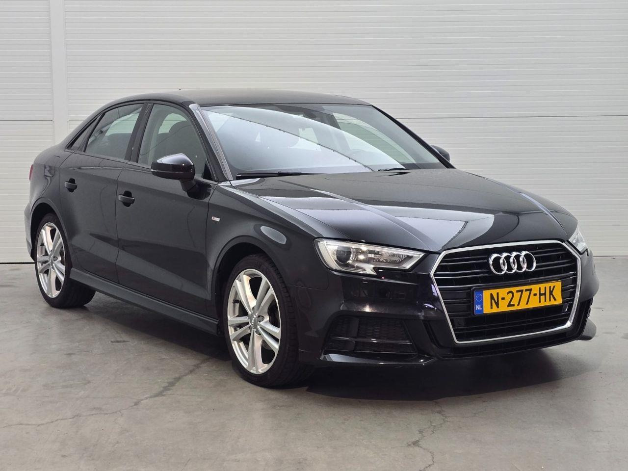 Audi A3 Limousine 1.5 TFSI CoD Sport | 2018 | 147.993 km | Automaat | N277HK | NAP: Geen oordeel - Sedã: foto 2 Audi A3 Limousine 1.5 TFSI CoD Sport | 2018 | 147.993 km | Automaat | N277HK | NAP: Geen oordeel - Sedã: foto 2
