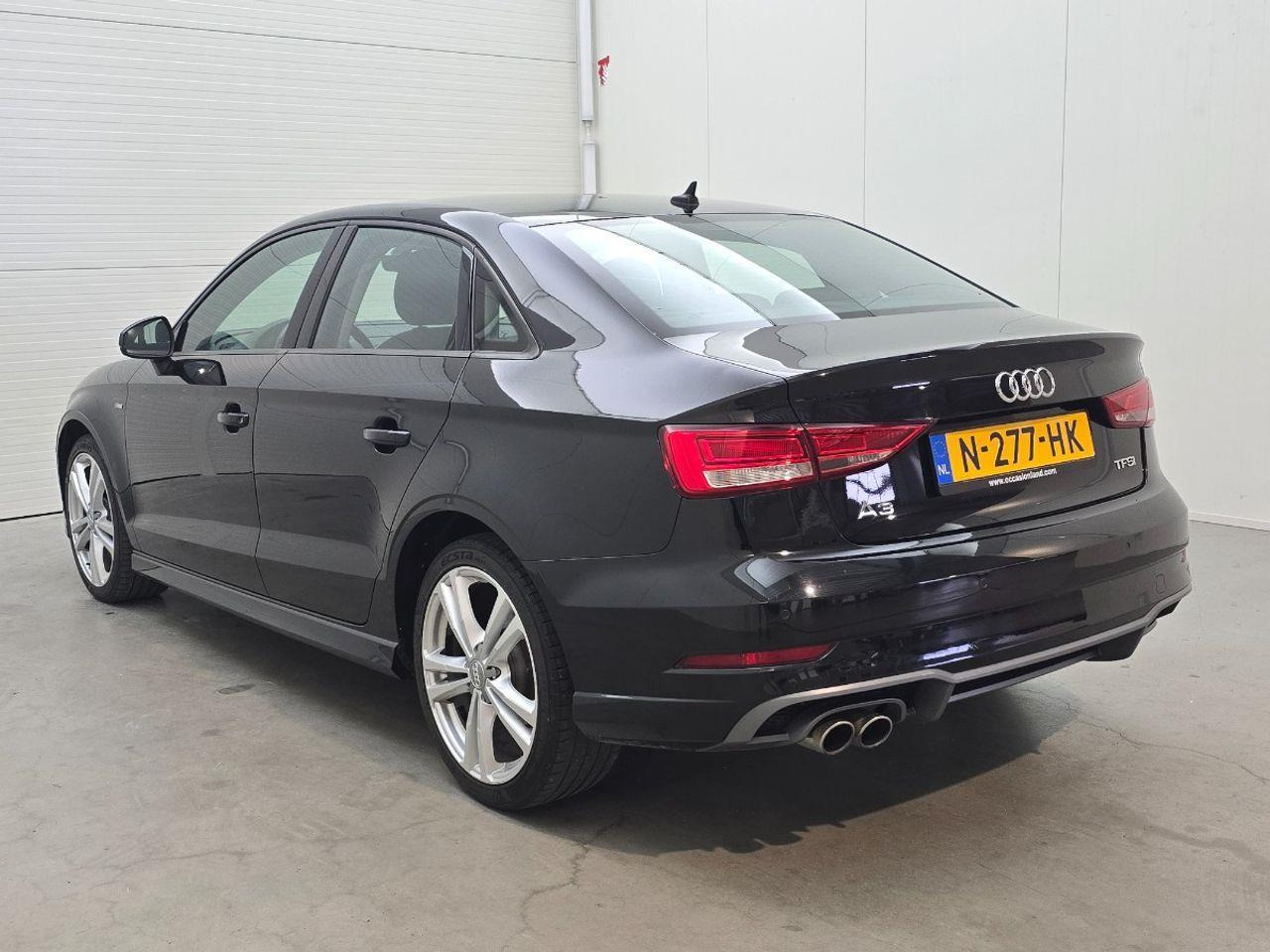Audi A3 Limousine 1.5 TFSI CoD Sport | 2018 | 147.993 km | Automaat | N277HK | NAP: Geen oordeel - Sedã: foto 3 Audi A3 Limousine 1.5 TFSI CoD Sport | 2018 | 147.993 km | Automaat | N277HK | NAP: Geen oordeel - Sedã: foto 3