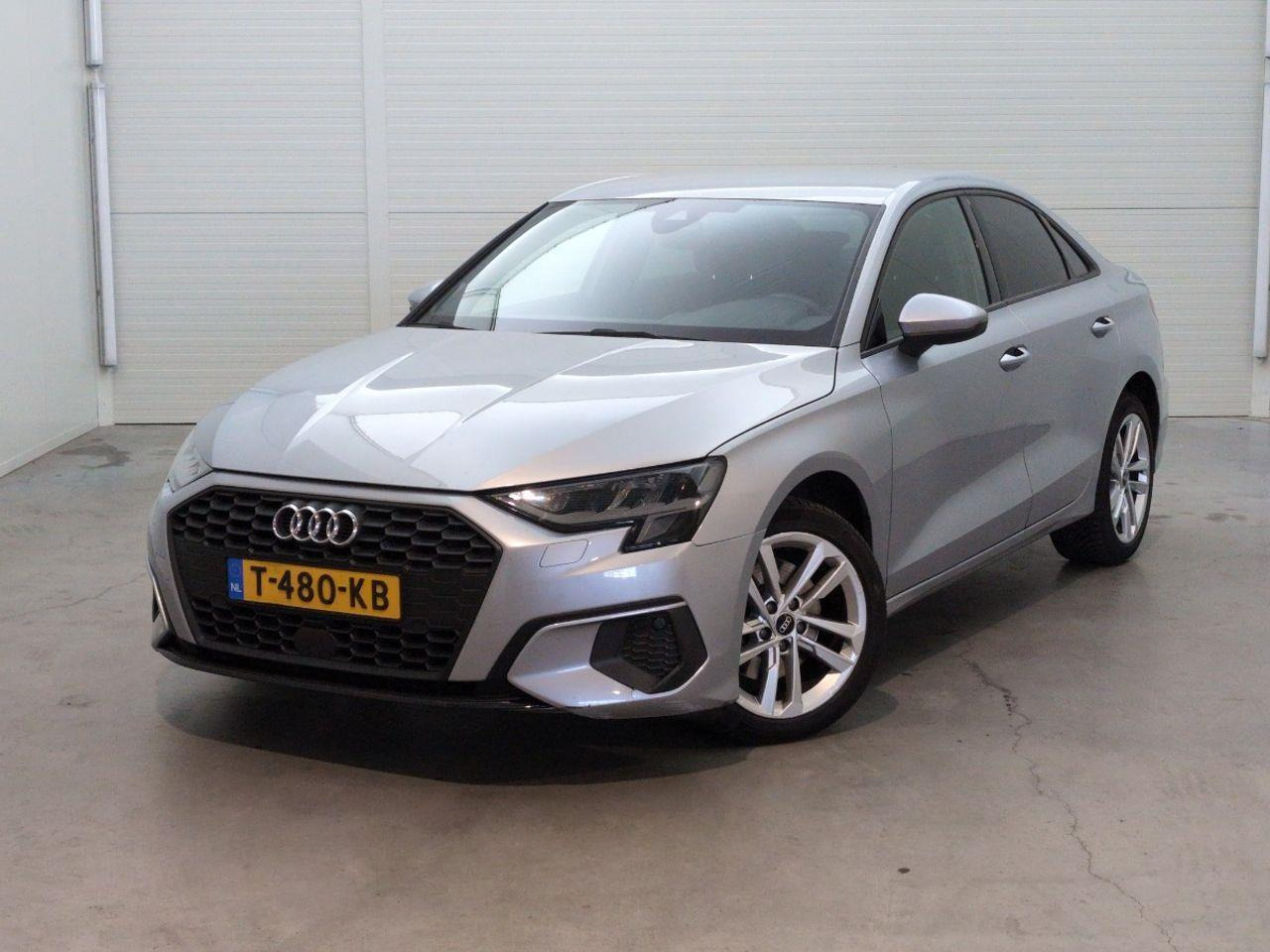 Audi A3 Limousine 35 TFSI edition one | 2021 | 60.185 km | Automaat | T480KB | NAP: Geen oordeel - Sedã: foto 1 Audi A3 Limousine 35 TFSI edition one | 2021 | 60.185 km | Automaat | T480KB | NAP: Geen oordeel - Sedã: foto 1