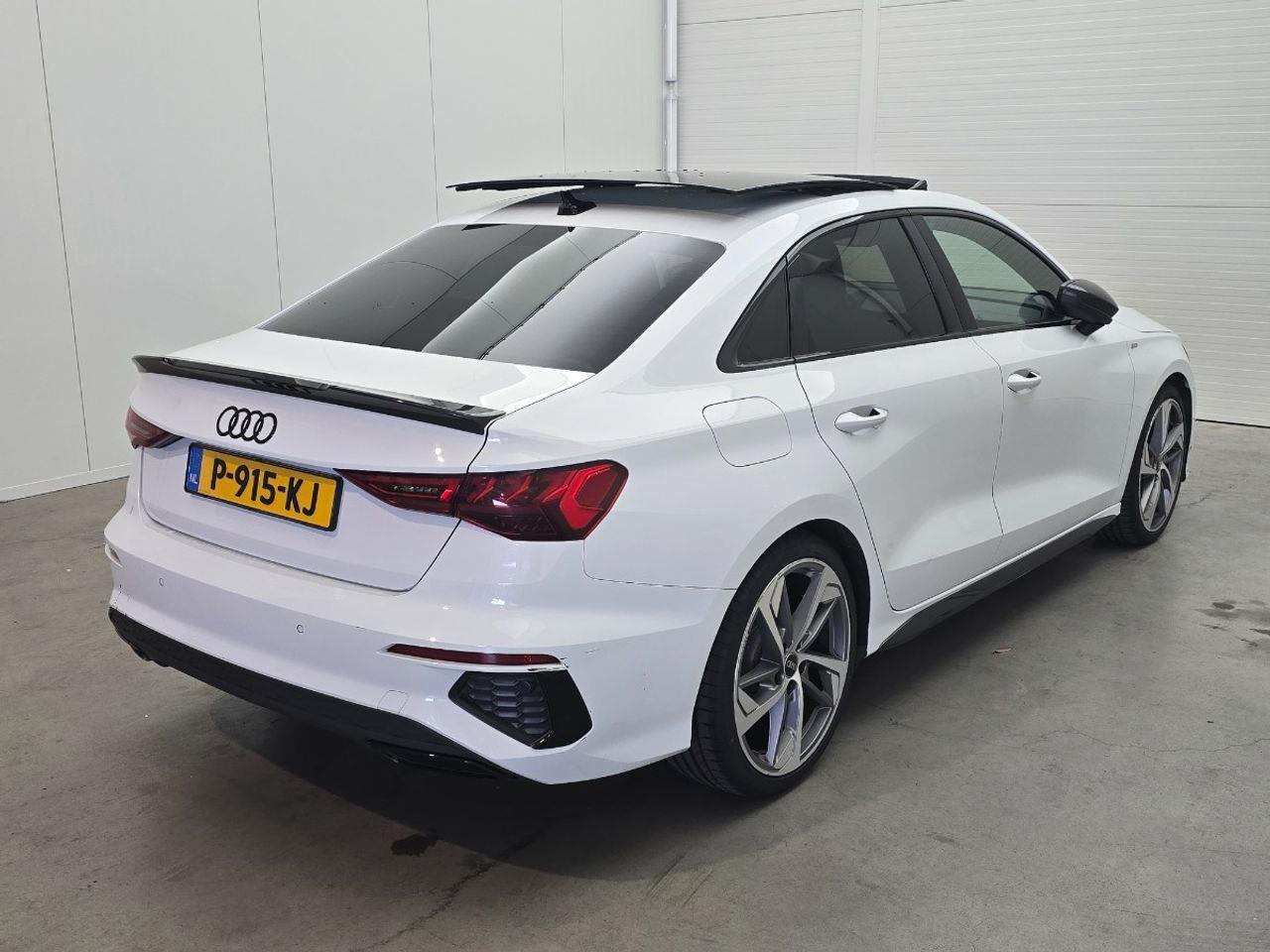 Audi A3 Limousine 35 TFSI edition one | 2021 | 65.827 km | Automaat | P915KJ | NAP: Geen oordeel - Sedã: foto 4 Audi A3 Limousine 35 TFSI edition one | 2021 | 65.827 km | Automaat | P915KJ | NAP: Geen oordeel - Sedã: foto 4