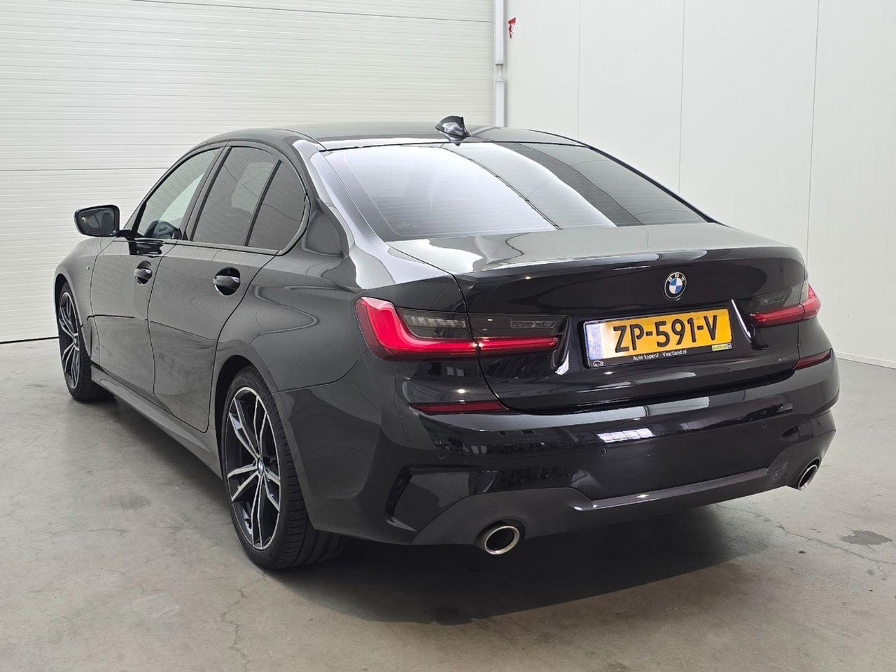 BMW 3-serie 320i Executive Edition | 2019 | 151.740 km | Automaat | ZP591V | NAP: Logisch - Sedã: foto 3 BMW 3-serie 320i Executive Edition | 2019 | 151.740 km | Automaat | ZP591V | NAP: Logisch - Sedã: foto 3