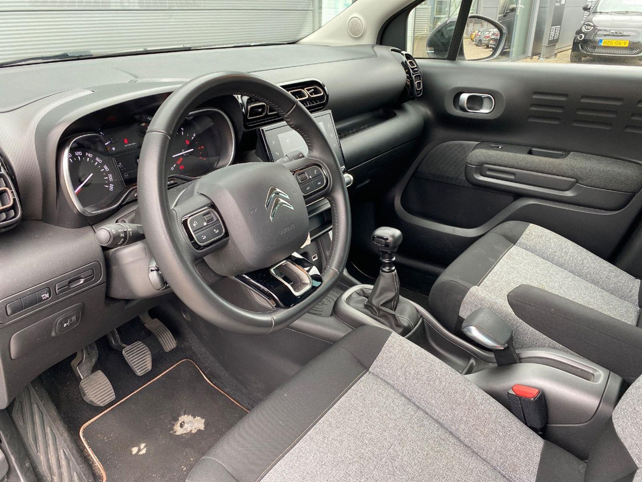 Citroen C3 Aircross 1.2 PureTech S&S Origins | 2020 | 102.057 km | H884TR | NAP: Logisch - SUV: foto 5 Citroen C3 Aircross 1.2 PureTech S&S Origins | 2020 | 102.057 km | H884TR | NAP: Logisch - SUV: foto 5