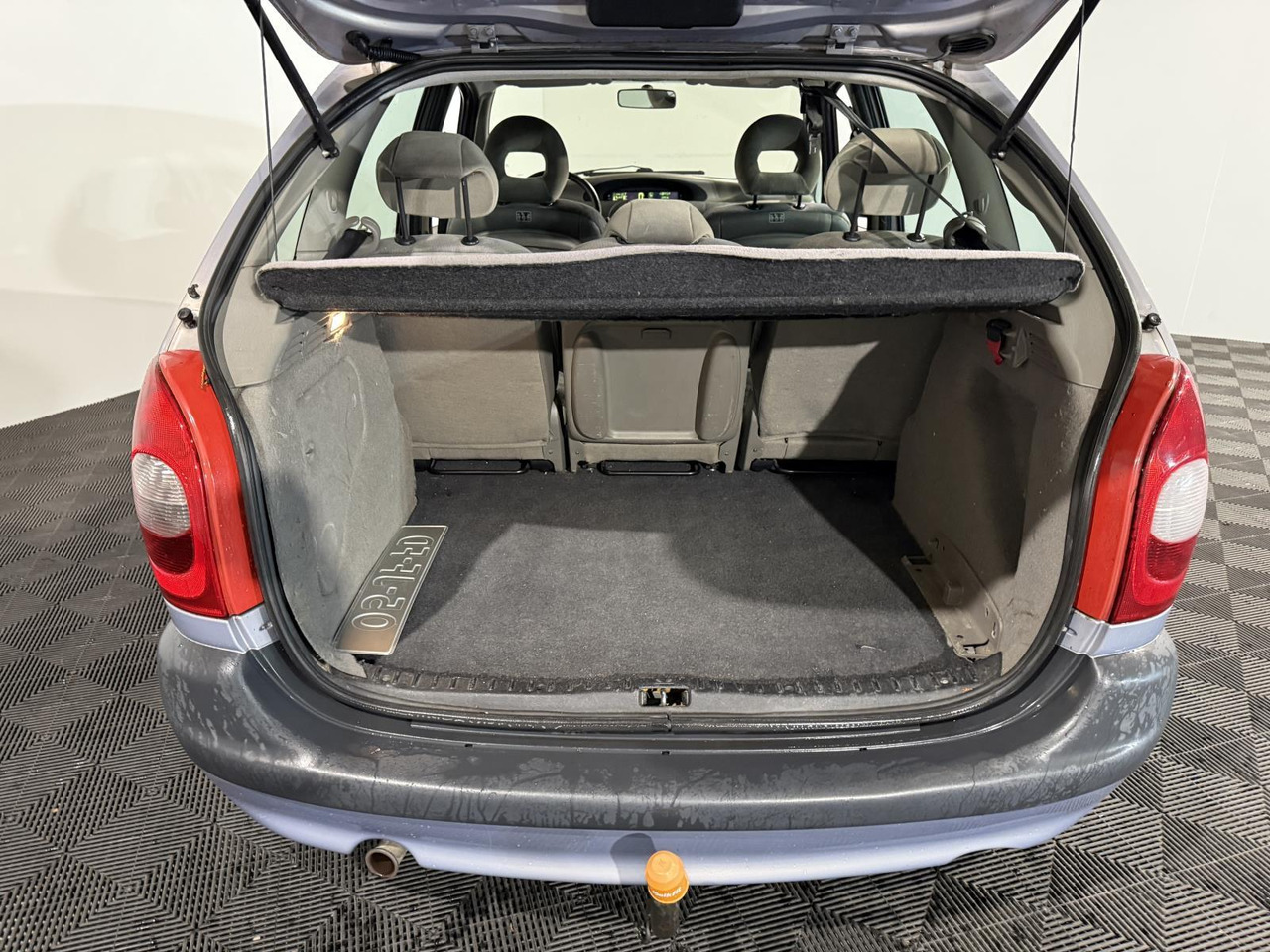 Citroen | Xsara Picasso | 1.8i-16V Plaisir | 2002 | 229.613 km | 05JFFD | Logisch - Automóvel: foto 3 Citroen | Xsara Picasso | 1.8i-16V Plaisir | 2002 | 229.613 km | 05JFFD | Logisch - Automóvel: foto 3