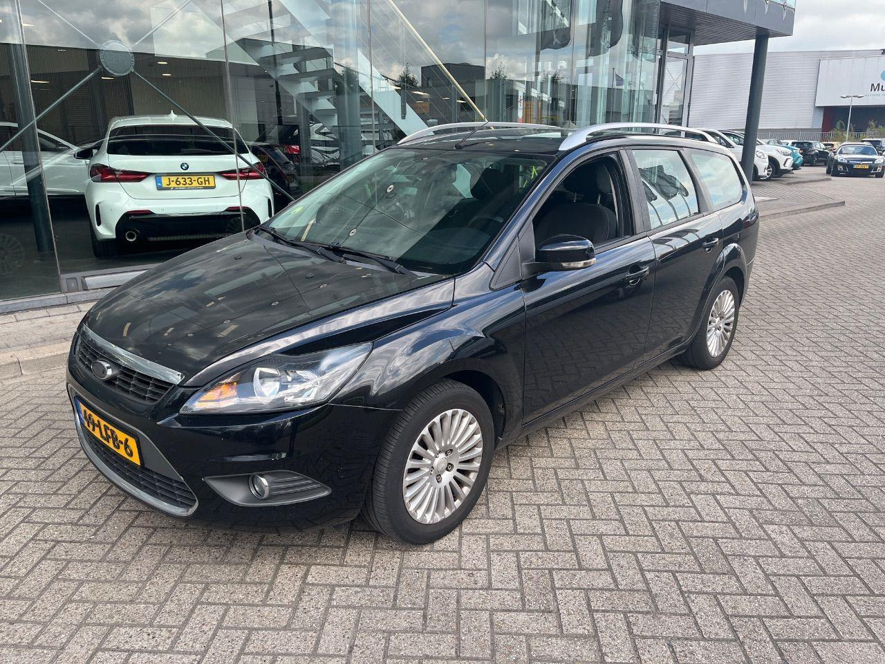 Ford Focus Wagon 1.8 Limited | 2010 | 294.038 km | 49LFB6 | NAP: Logisch - Automóvel: foto 1 Ford Focus Wagon 1.8 Limited | 2010 | 294.038 km | 49LFB6 | NAP: Logisch - Automóvel: foto 1